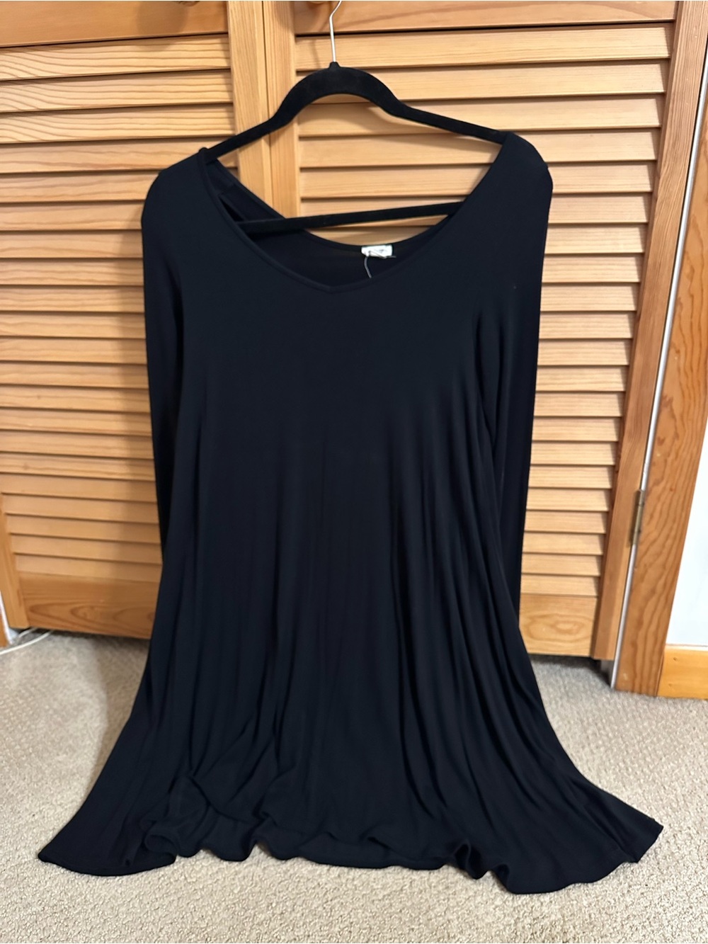 Garage Black Women’s Long Sleeve V-Neck t-shirt dress